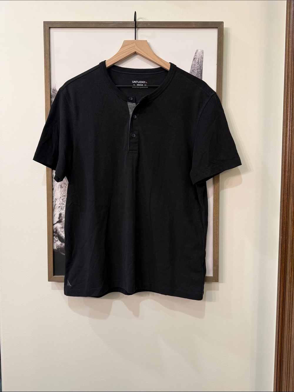 UNTUCKit Henley Style Short Sleeve Shirt